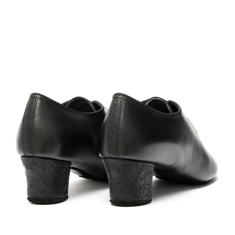 F33 - Black Calf/Black Fiori