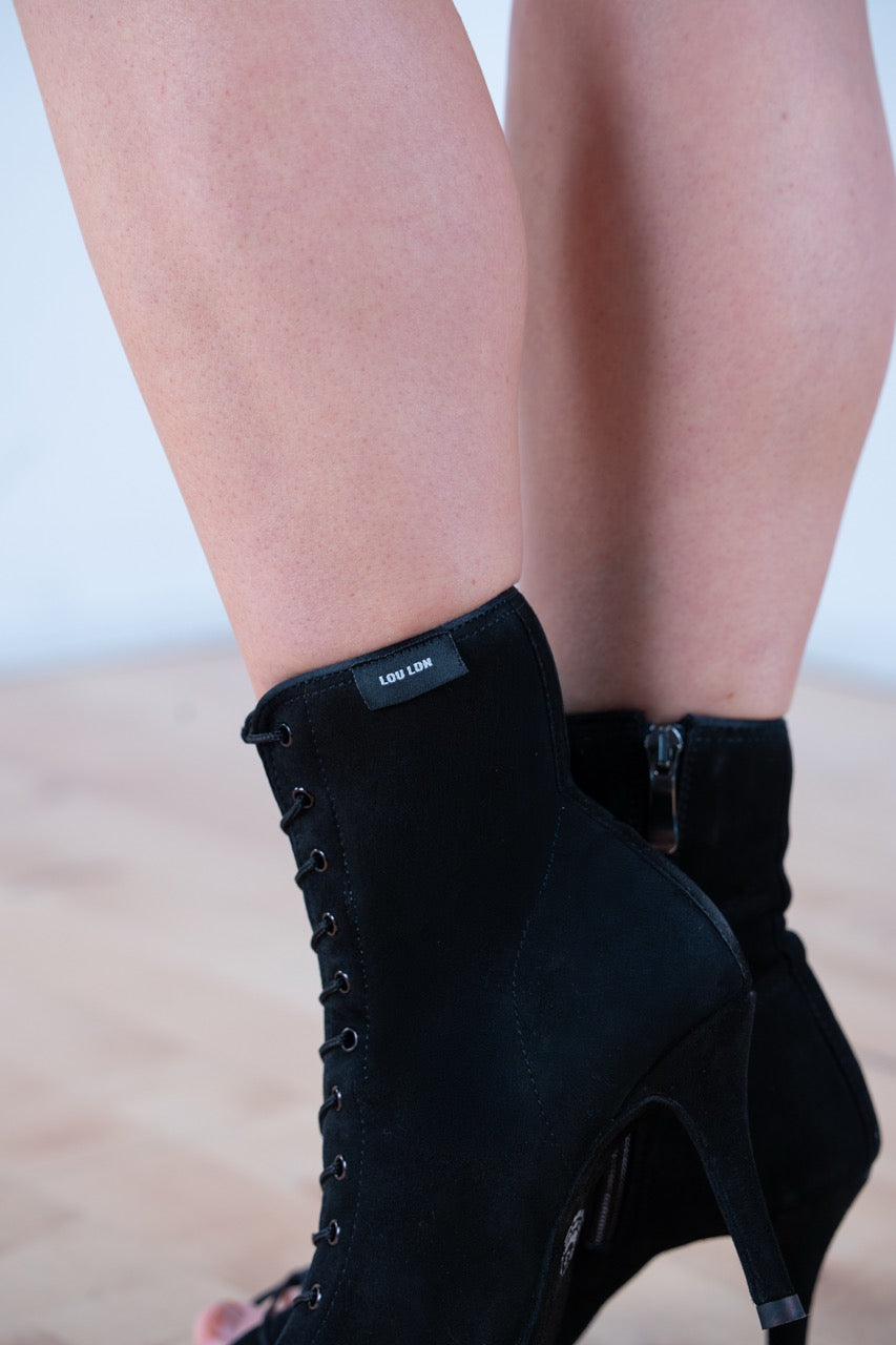 The Hannah Boot - Black Suede