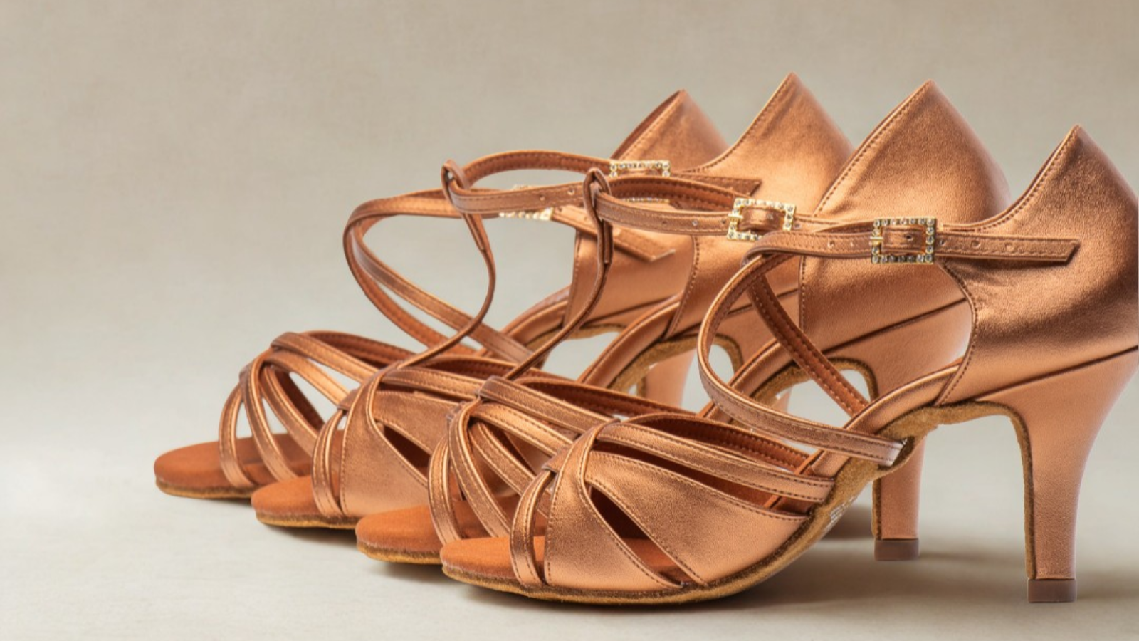 Tan_Shimmer_Back_In_Stock_-_Website_Banner_86848cab-9ad6-49e4-bd06-781d45a72dc7.png